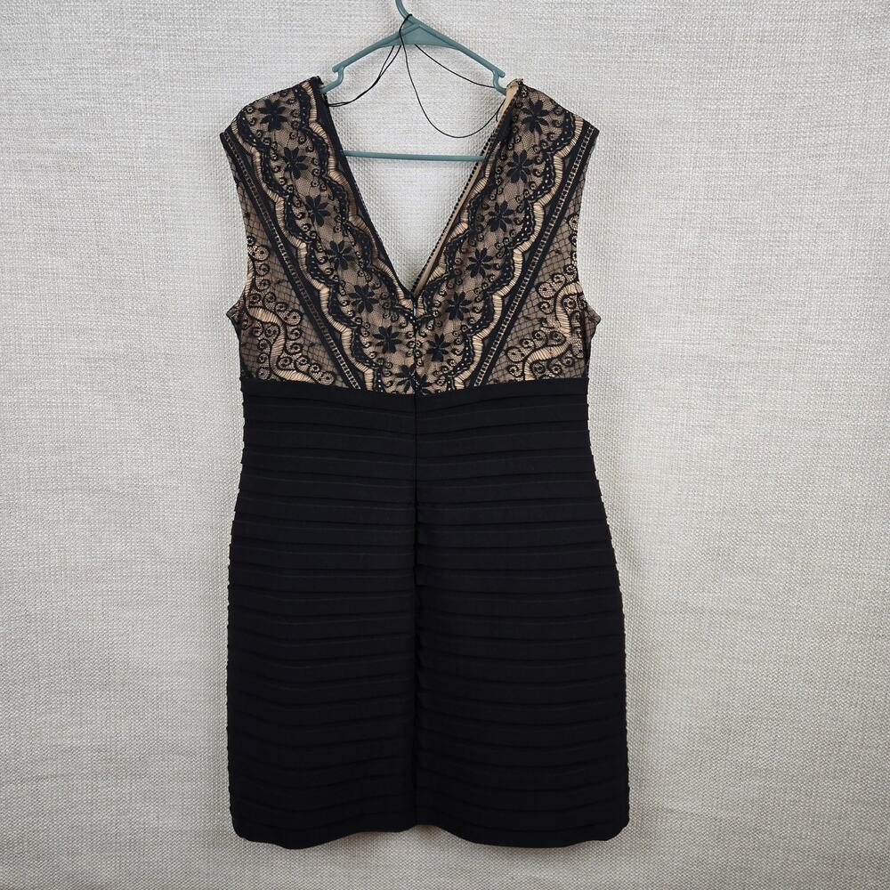 Collection from Dressbarn Woman's Size 16 Dress black lace detail